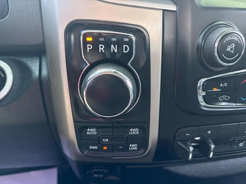 Used 2015 RAM 1500 Big Horn image 9