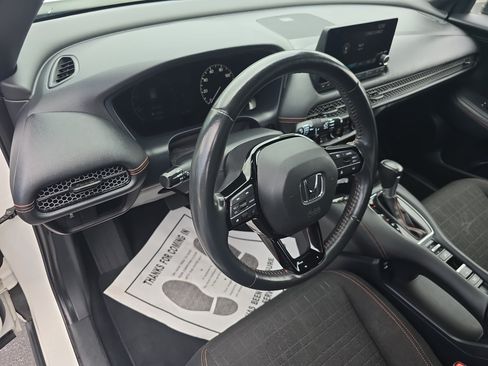 Certified 2024 Honda HR-V Sport image 15