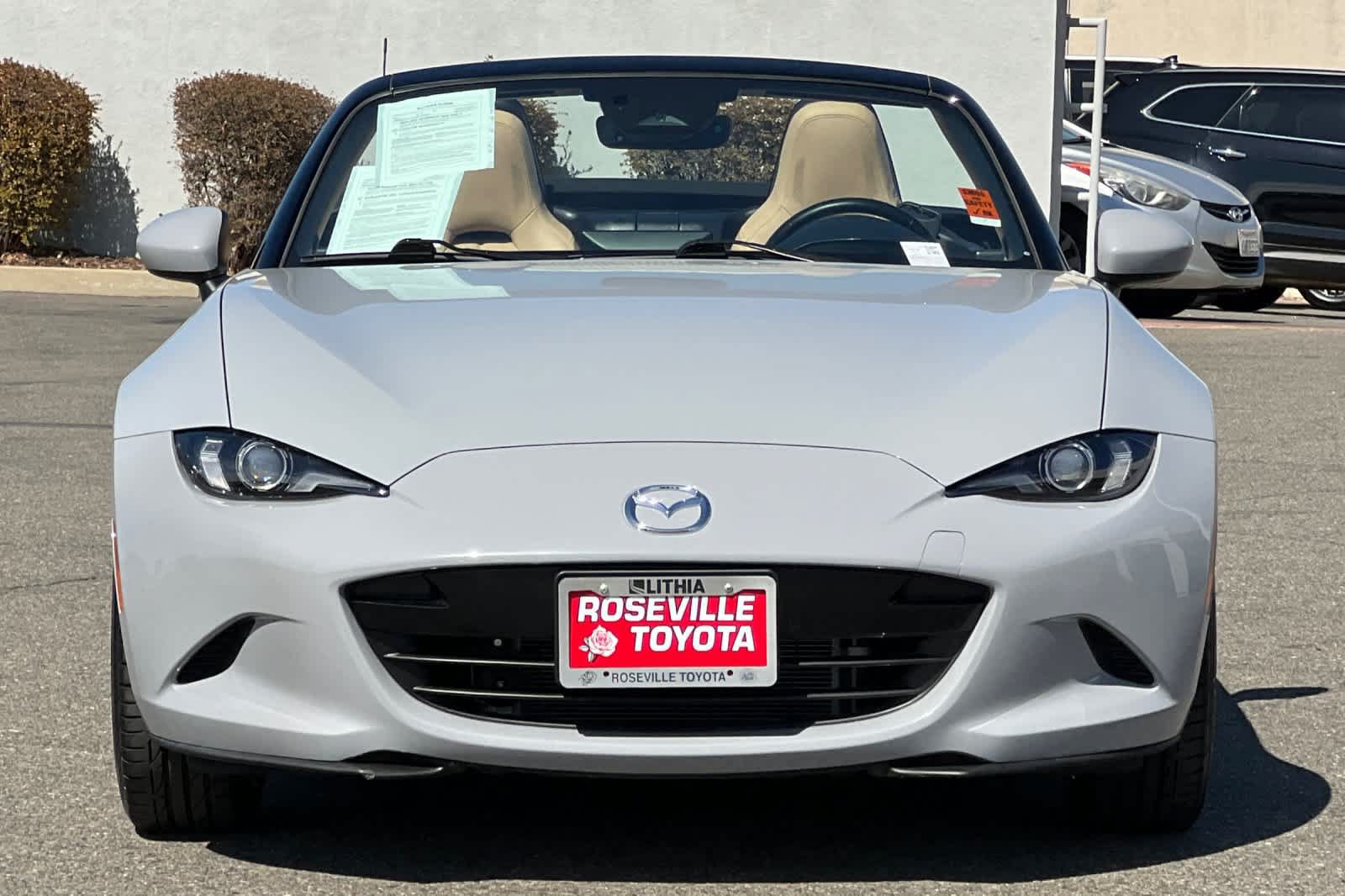 Used 2024 MAZDA MX-5 Miata Grand Touring RWD image 9