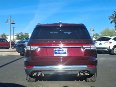 Used 2020 Lincoln Aviator Reserve w/ Equipment Group 202A image 5