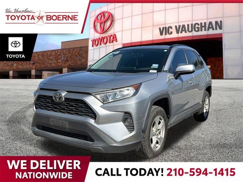 Used 2020 Toyota RAV4 XLE image 1