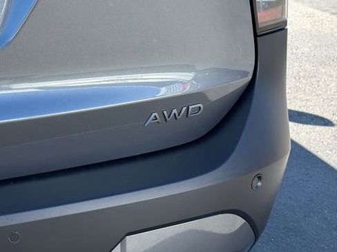 New 2026 Nissan Kicks S image 11