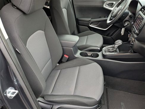 Used 2024 Kia Soul LX w/ Option Group 015 image 35