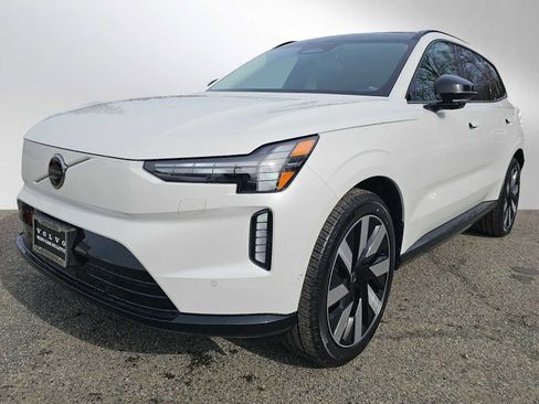 New 2026 Volvo EX90 Ultra image 7