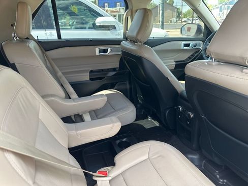 Used 2020 Ford Explorer Limited AWD/4WD image 35