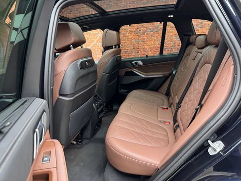 Certified 2024 BMW X5 xDrive40i w/ M Sport Package AWD/4WD image 23