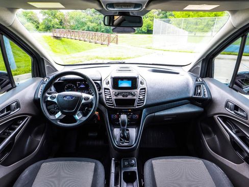 Used 2021 Ford Transit Connect XL FWD image 2
