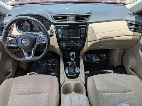 Used 2019 Nissan Rogue SV FWD image 16