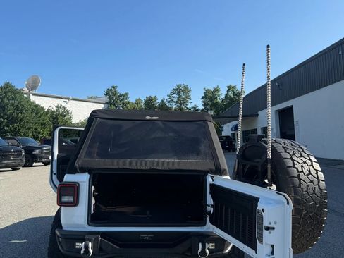 Used 2023 Jeep Wrangler Unlimited Sport AWD/4WD image 43