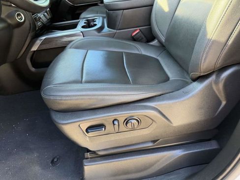 Used 2023 Chevrolet Silverado 2500 LTZ w/ LTZ Plus Package image 17