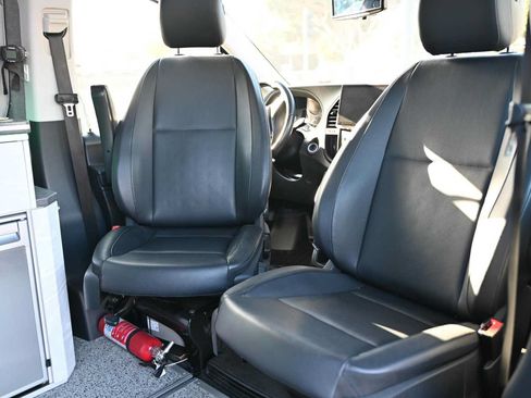 Used 2018 Mercedes-Benz Metris image 21