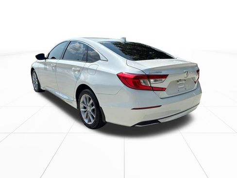 Certified 2022 Honda Accord LX image 6
