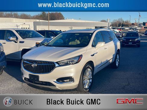 Used 2020 Buick Enclave Premium w/ Sun and Sites Package image 1
