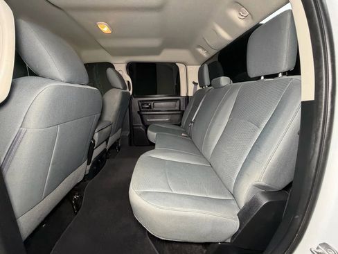 Used 2017 RAM 2500 Tradesman w/ Chrome Appearance Group image 18