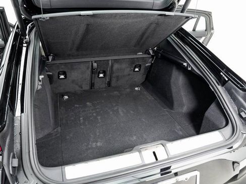 New 2026 Porsche Panamera 4 image 27