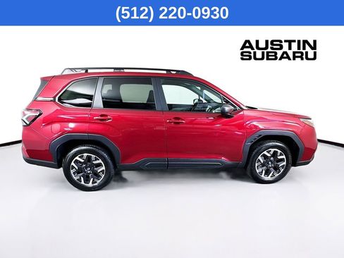 Used 2026 Subaru Forester Premium image 9