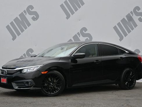 Used 2017 Honda Civic EX-T image 1