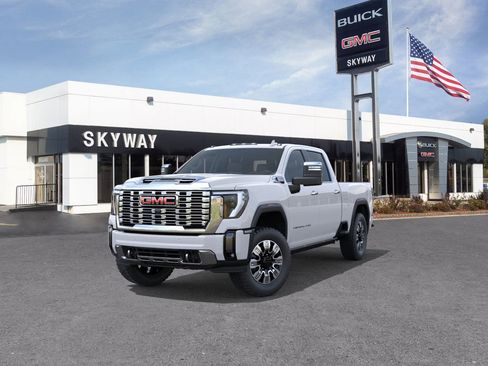 New 2026 GMC Sierra 2500 Denali w/ Denali Reserve Package image 23