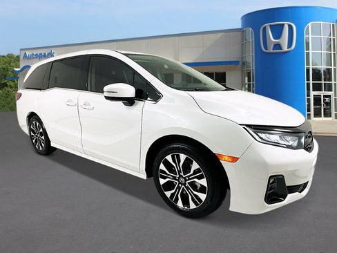 New 2026 Honda Odyssey Elite image 7