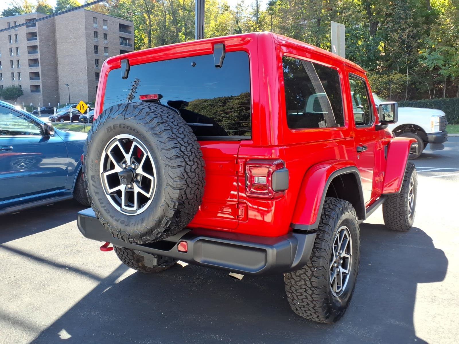 Certified 2026 Jeep Wrangler Rubicon AWD/4WD image 5