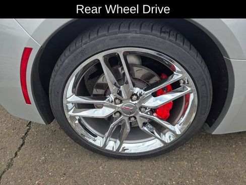 Used 2016 Chevrolet Corvette Stingray Coupe w/ 2LT Preferred Equipment Group RWD image 7
