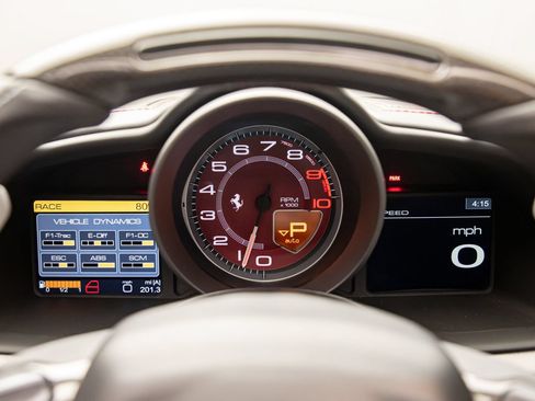 Used 2014 Ferrari 458 Spider RWD image 29