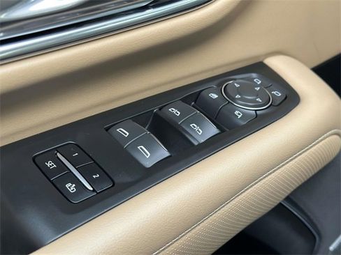 Used 2023 Chevrolet Tahoe Premier image 22