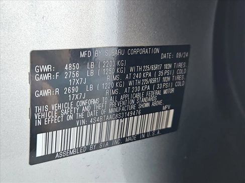 Used 2025 Subaru Outback AWD/4WD image 11