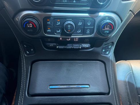 Used 2019 Chevrolet Tahoe Premier AWD/4WD image 19