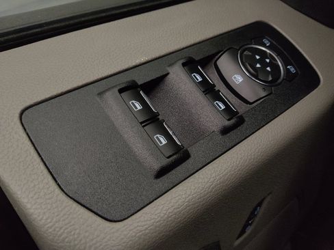 Used 2019 Ford F150 XL w/ Equipment Group 101A Mid RWD image 27