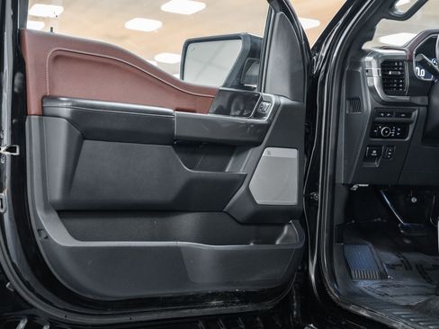 Used 2023 Ford F150 Lariat w/ Equipment Group 502A High image 43