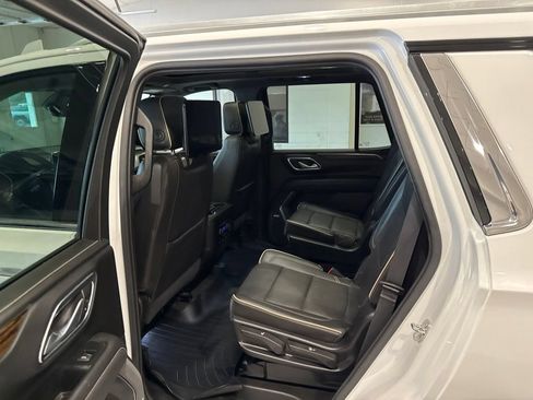 Used 2021 Chevrolet Tahoe Premier AWD/4WD image 20