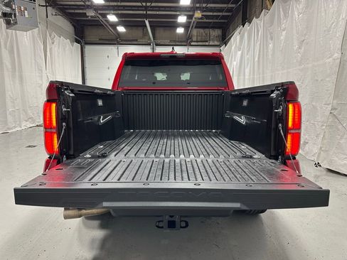 Used 2025 Toyota Tacoma TRD Sport image 48