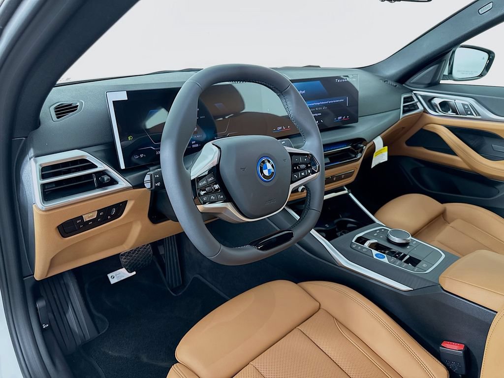 Used 2026 BMW i4 xDrive40i w/ Parking Assistance Package AWD/4WD image 9