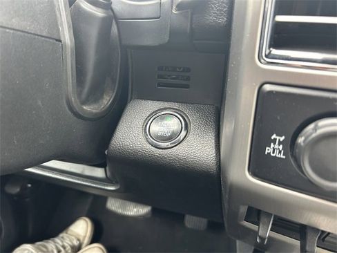 New 2025 Ford F350 Platinum w/ Tremor Off-Road Package image 29