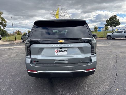 New 2026 Chevrolet Suburban LT w/ Comfort Package image 4