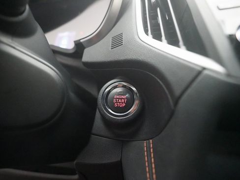 Used 2022 Subaru Crosstrek 2.5i Limited image 31