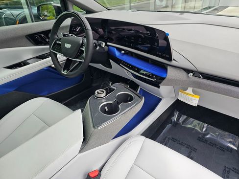 New 2026 Cadillac Optiq Sport 1 AWD/4WD image 10