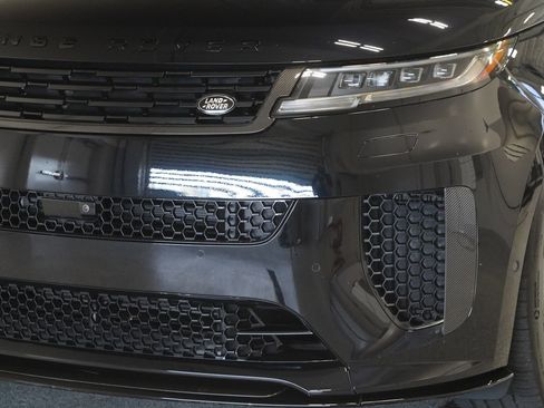 Used 2025 Land Rover Range Rover Sport SV Edition Two AWD/4WD image 6