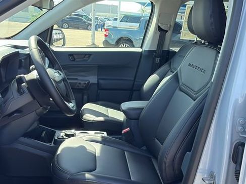 New 2026 Ford Maverick Lariat w/ Black Appearance Package AWD/4WD image 18