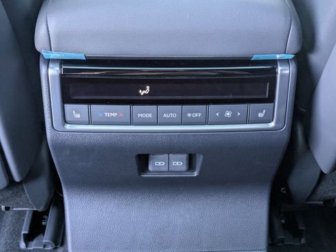 Used 2026 Lexus GX 550 Luxury+ w/ Accessory Package (2T) image 24