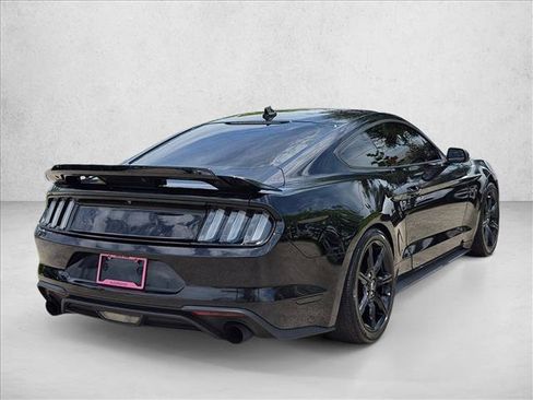 Used 2020 Ford Mustang Coupe w/ Equipment Group 101A RWD image 5