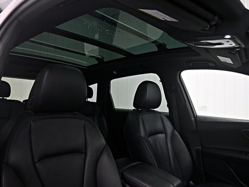 Used 2019 Audi Q7 3.0T Premium Plus AWD/4WD image 30