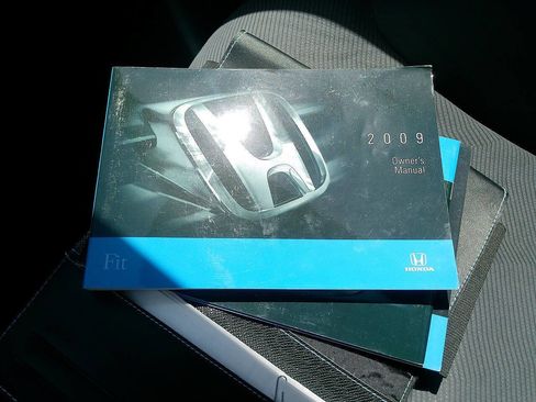 Used 2009 Honda Fit image 35