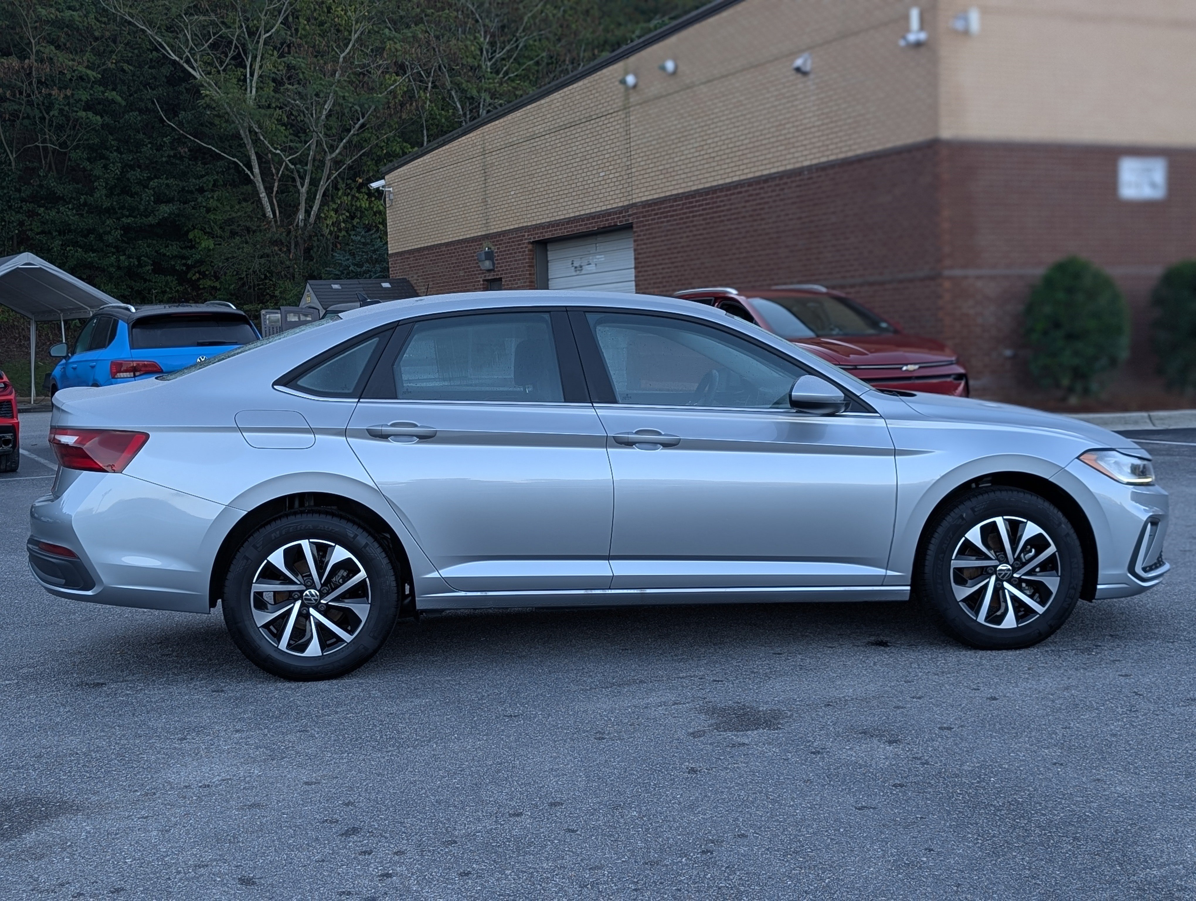 Used 2026 Volkswagen Jetta S FWD image 10