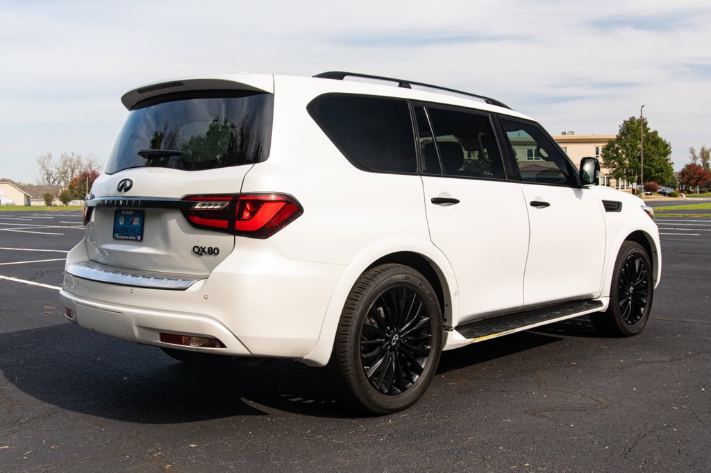 Used 2019 INFINITI QX80 Luxe w/ 22" Wheel Package AWD/4WD image 12
