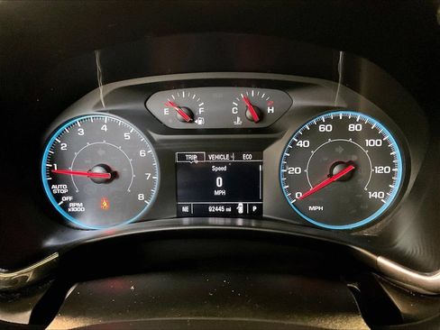 Used 2020 Chevrolet Equinox LS FWD image 26