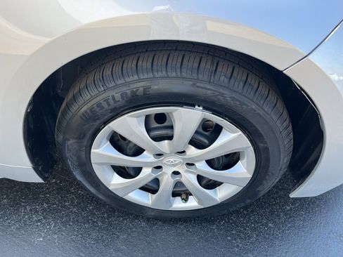 Used 2023 Toyota Corolla LE image 36