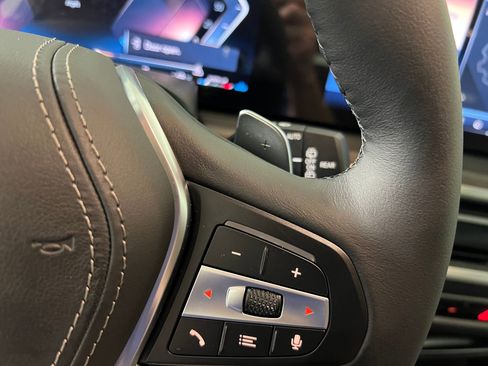 New 2026 BMW X5 xDrive40i w/ Executive Package image 27