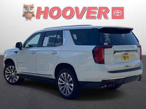 Used 2021 GMC Yukon Denali w/ Denali Premium Package AWD/4WD image 5